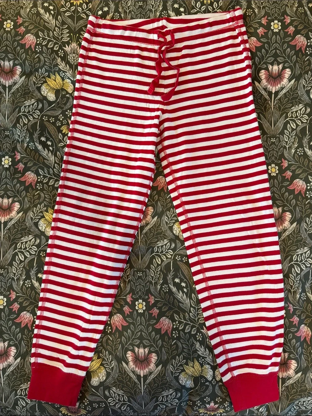Primary Adult pajama set Unisex size XS, family matching, mommy & me